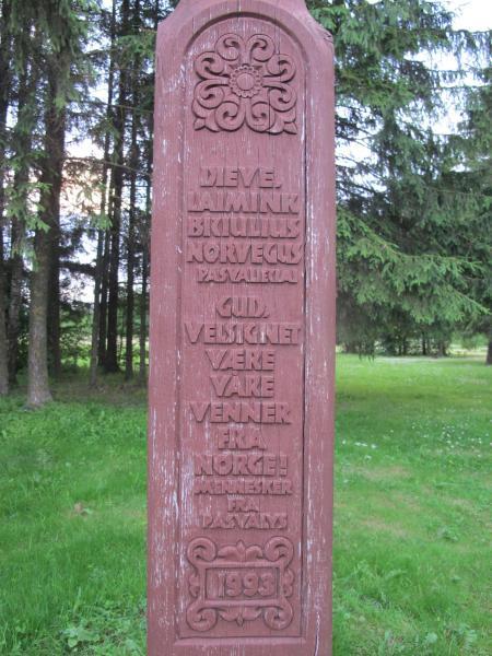 Kryžius norvegų tautai Pasvalio kryžių slėnyje