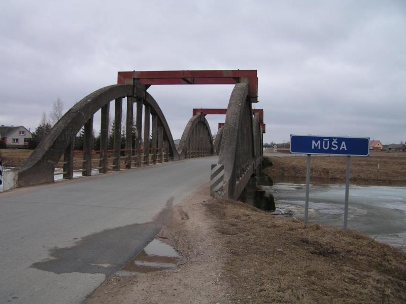 Ustukių tiltas