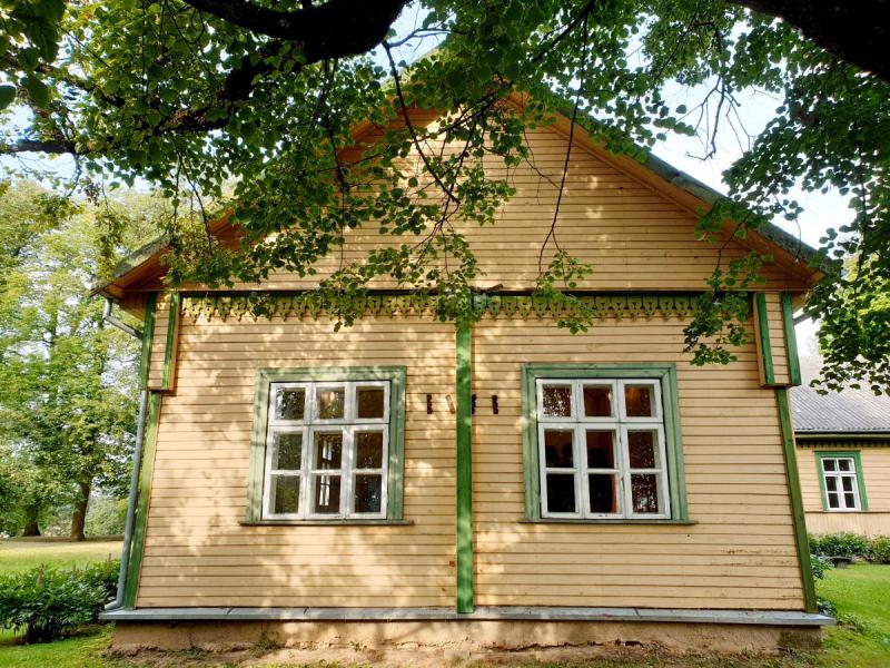 Žadeikių dvaras