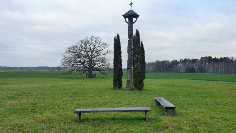 Poeto Bernardo Brazdžionio tėviškė Stebeikėlių kaime