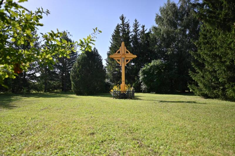 Kryžius Vaškų miesteliui