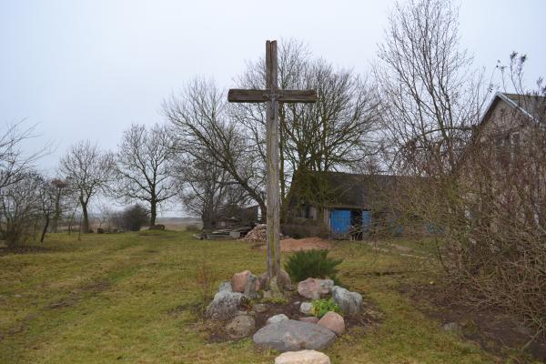 Kryžius Norgėlų kaimui
