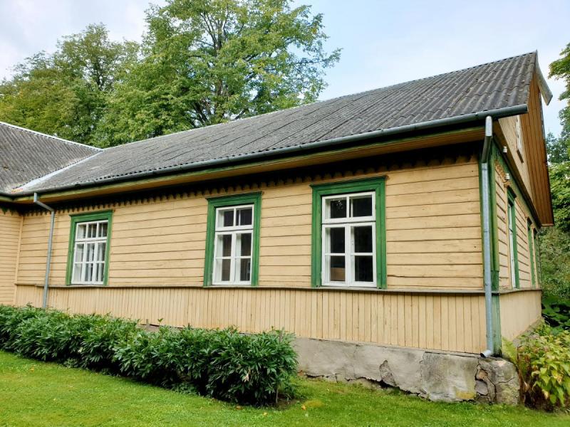 Žadeikių dvaras