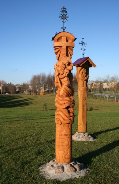 Stogastulpiai Smegduobių parke