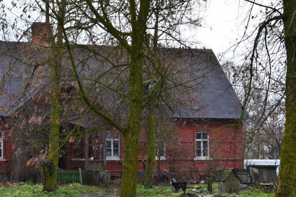 Valmonių palivarkas