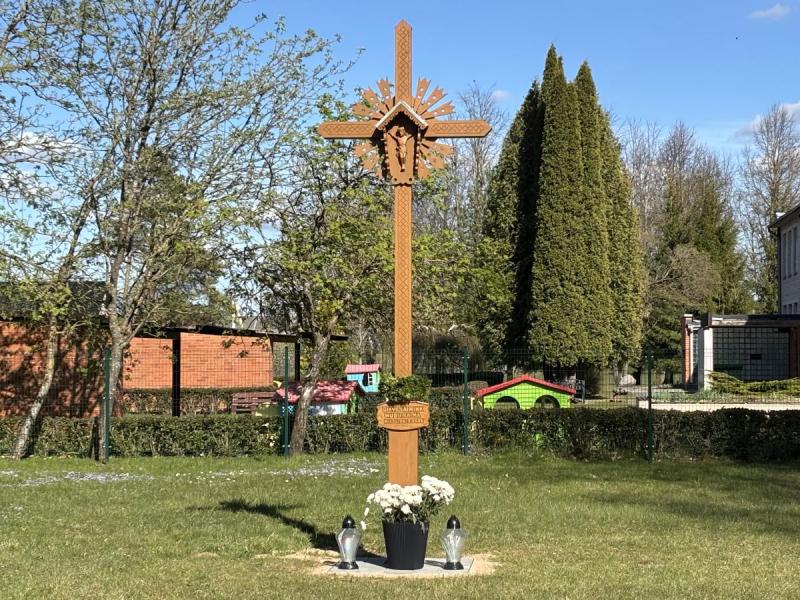 Kryžius Mikoliškio kaime, Pušaloto seniūnijoje