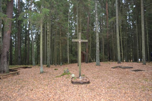 Bunkeris Margiuose, Žaliojoje girioje