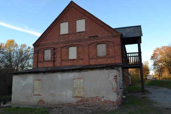 Raubonių vandens malūnas, vilnų karšykla-verpykla