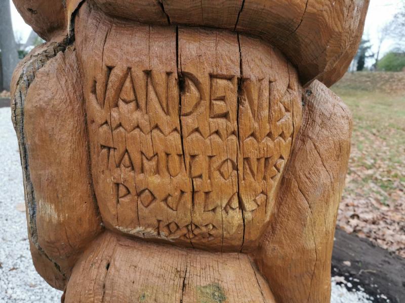 Skulptūra „Vandenis“ Pasvalyje