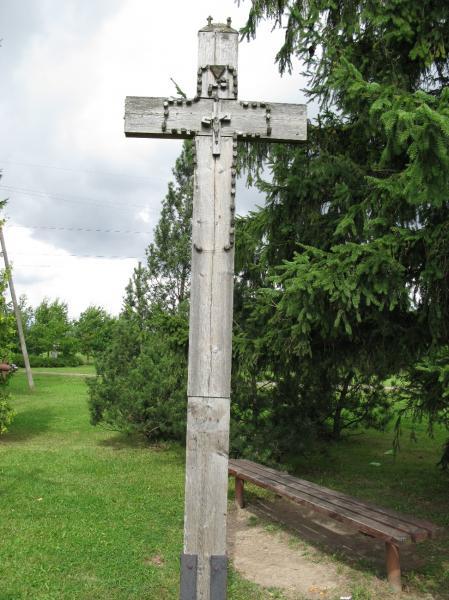 Baltijos kelio kryžių slėnis