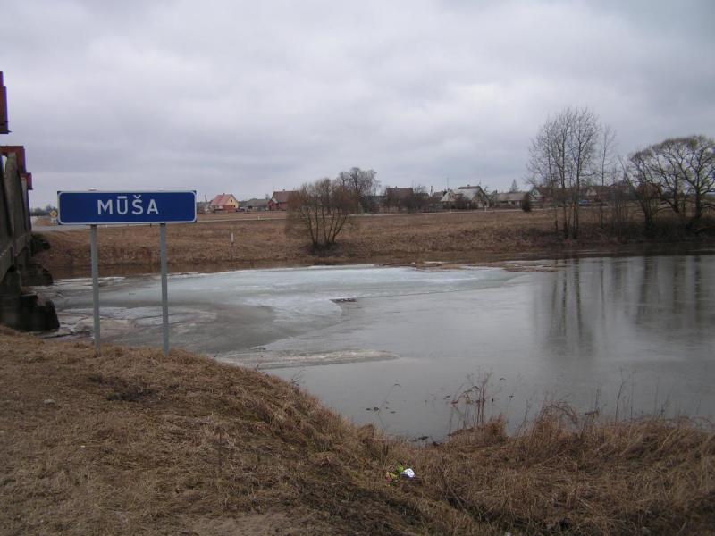 Ustukių tiltas