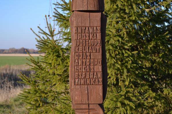 Stogastulpis keliautojui Antanui Poškai Gripkelių kaime