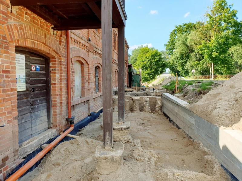 Raubonių vandens malūnas, vilnų karšykla-verpykla