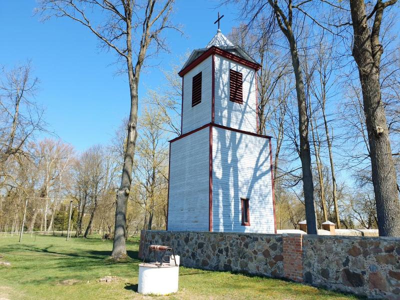 Skrebotiškio Švč. Jėzaus Širdies bažnyčia