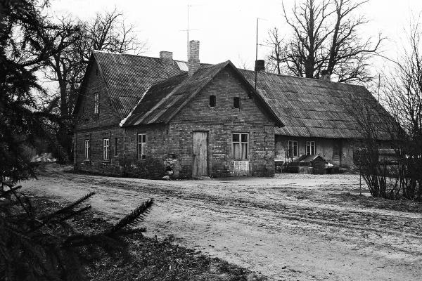 Daniūnų dvaras