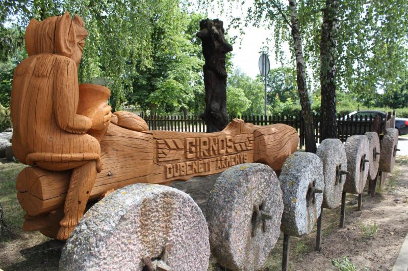 Girnų muziejus Pasvalyje