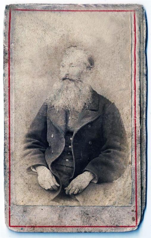 Joniškėlio parapinės mokyklos mokytojas, gubernijos sekretorius Antanas Ignacas Žukovskis (Žukowski)