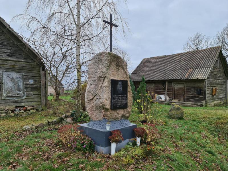 Vyskupo Antano Pranciškaus Audzijonio tėviškė Telžių kaime, Vaškų seniūnijoje