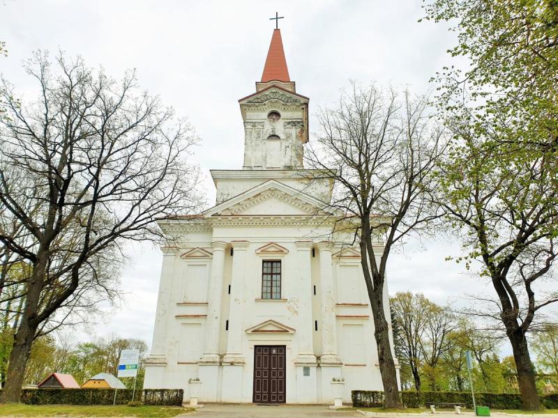 Joniškėlio Švč. Trejybės bažnyčia