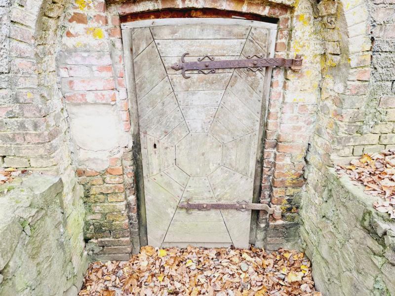 Saločių dvaras
