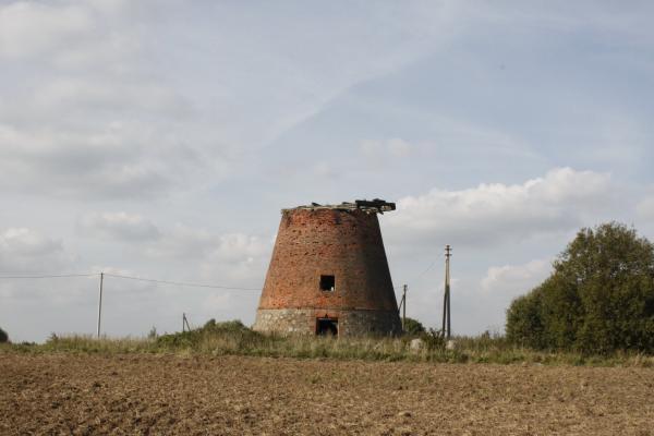 Paliepių vėjo malūnas