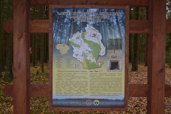 Bunkeris Margiuose, Žaliojoje girioje