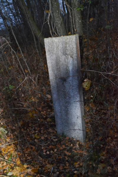 Melėnų pilkapynas, vadinamas Milžinų kapais