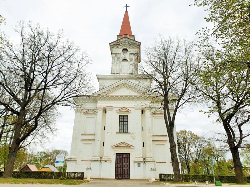 Paminklas 600 m. Lietuvos krikšto paminėjimui Joniškėlyje