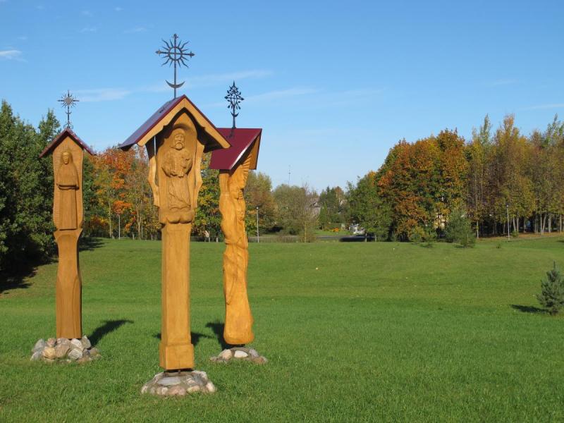 Stogastulpiai Smegduobių parke